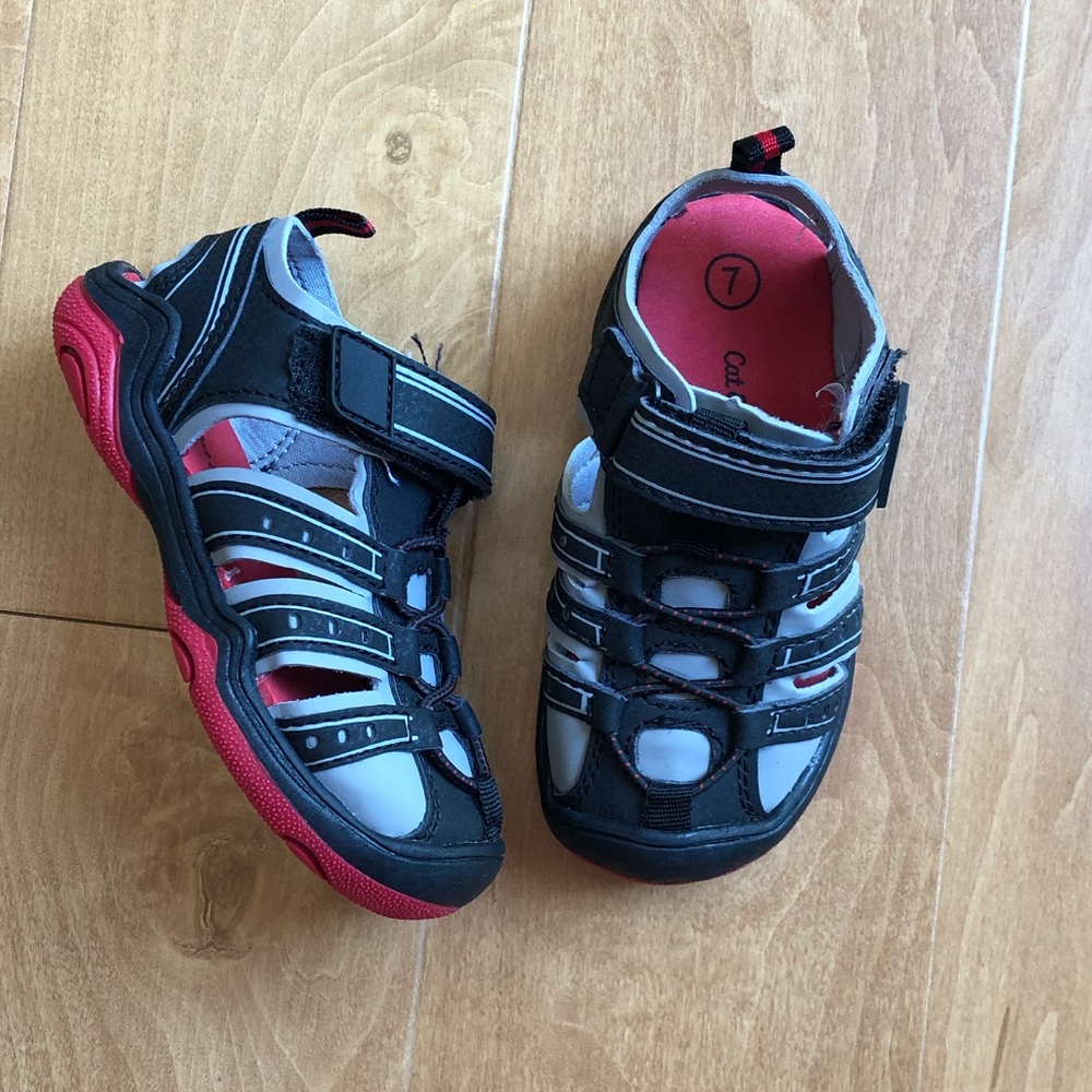 🐥Cat & Jack | Boys Velcro Sandals